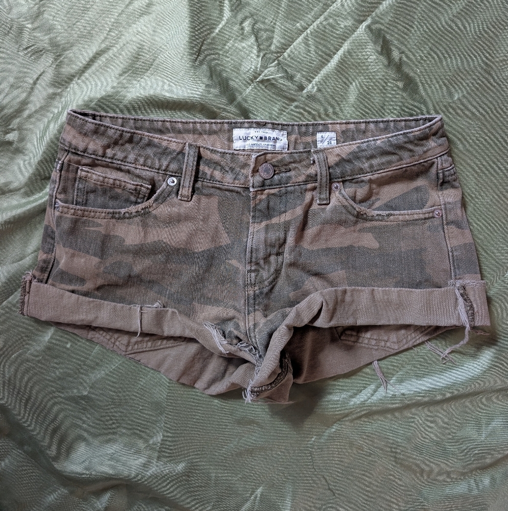 Jack Wills Women's Camouflage Shorts